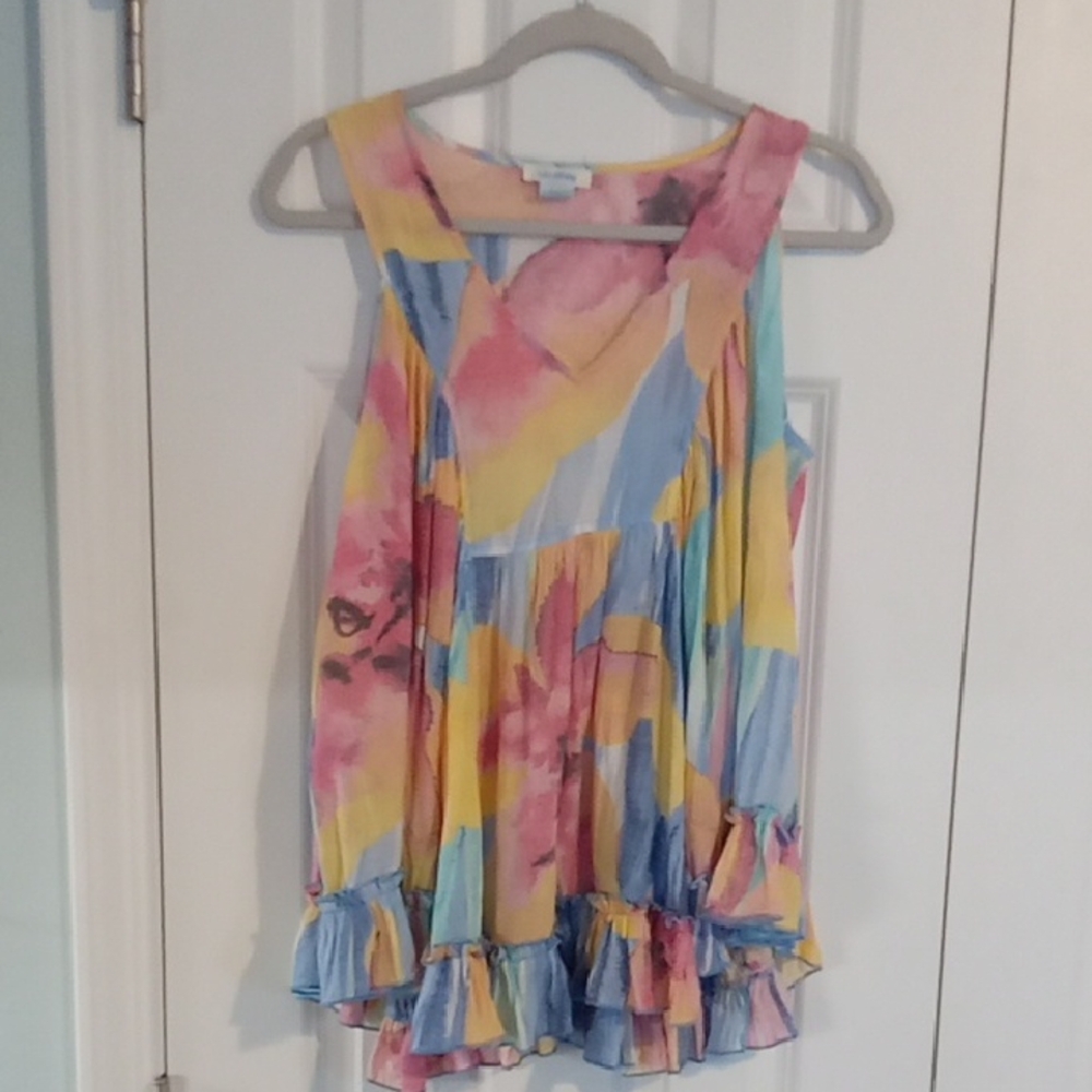 Vibrant Sleeveless Women's Blouse